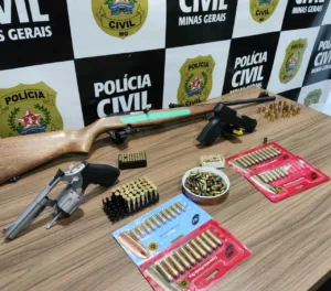 Homem tem registro de armamento cassado após tiros em via pública