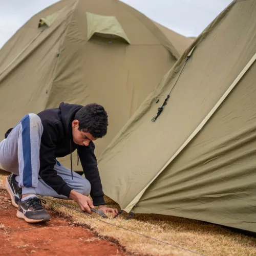 Ação social promove acampamento e arrecadação de donativos em Governador Valadares