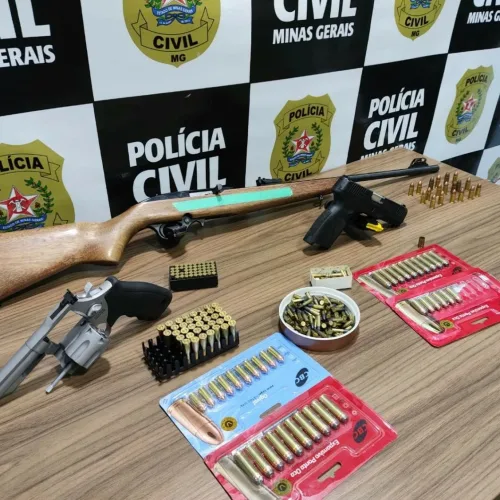 Homem tem registro de armamento cassado após tiros em via pública