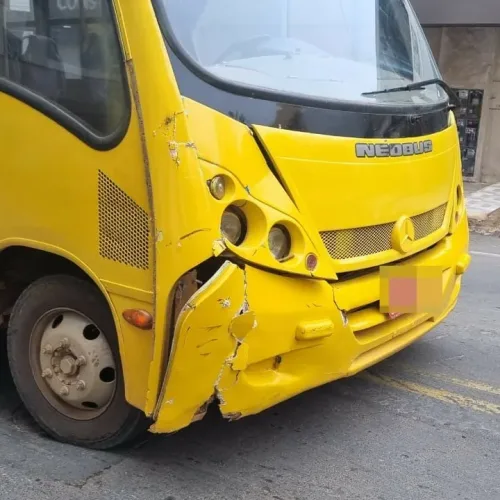 Ciclista morre após acidente entre micro-ônibus e bicicleta em Manhuaçu