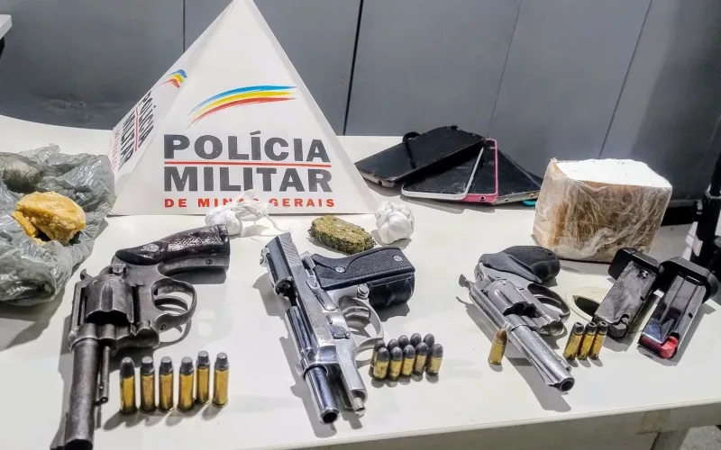 Tentativa de homicídio em Manhumirim termina com cinco detidos e apreensão de armas, munições e drogas